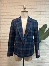 Load image into Gallery viewer, 1970’s Vintage Blue Wool Tartan Pendleton Blazer
