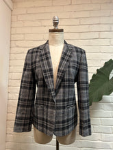 Load image into Gallery viewer, 1970’s Vintage Blue Wool Tartan Pendleton
